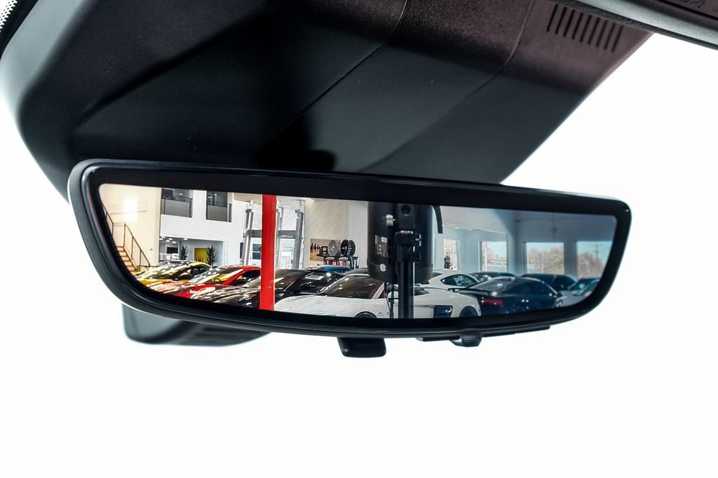 Used 2025 Cadillac Escalade V image 29