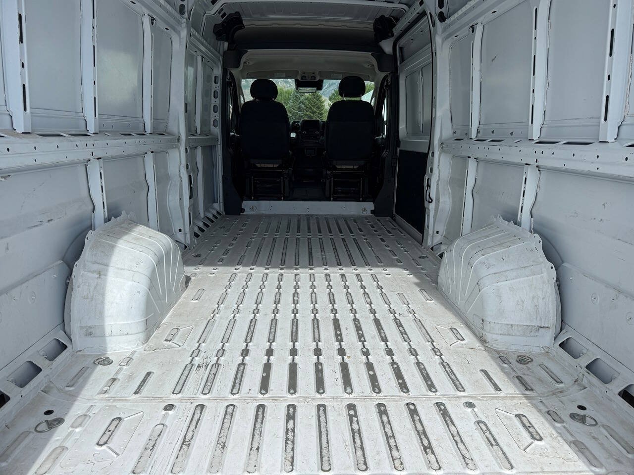 Used 2023 RAM ProMaster 3500 FWD image 21