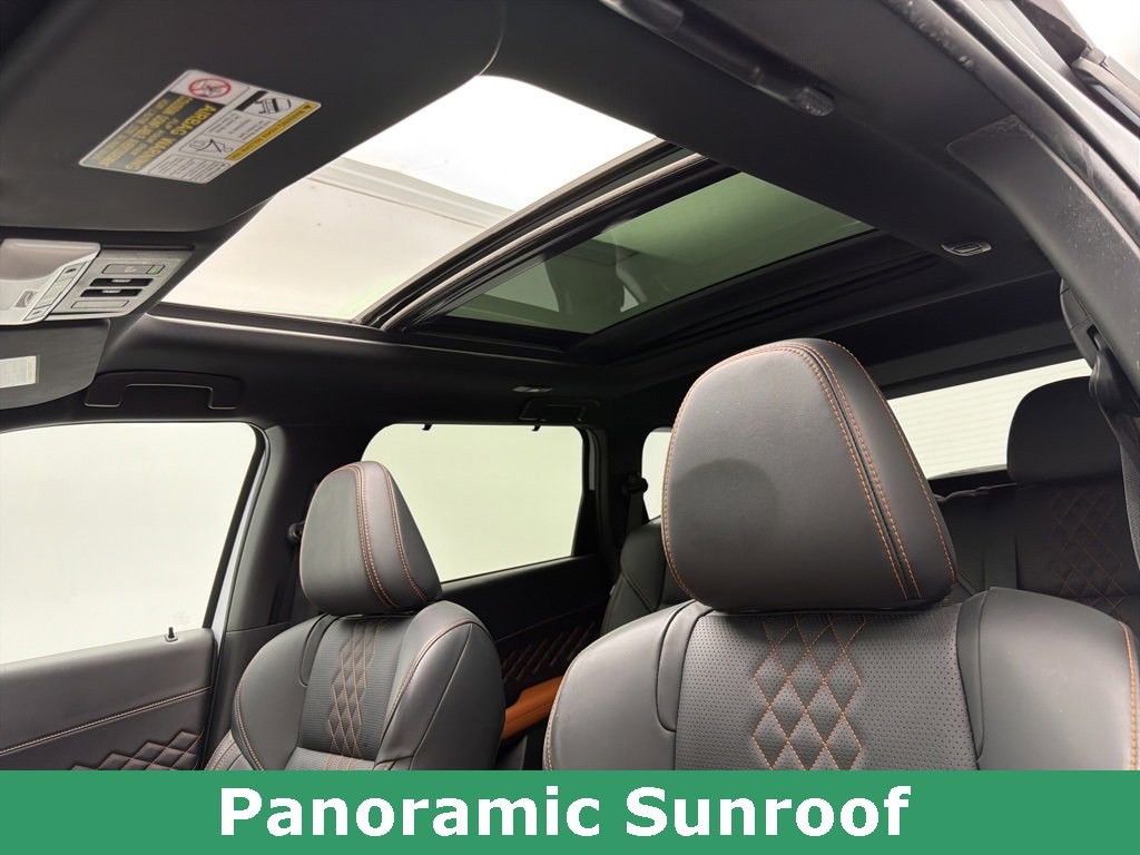 Used 2023 Mitsubishi Outlander SEL image 57