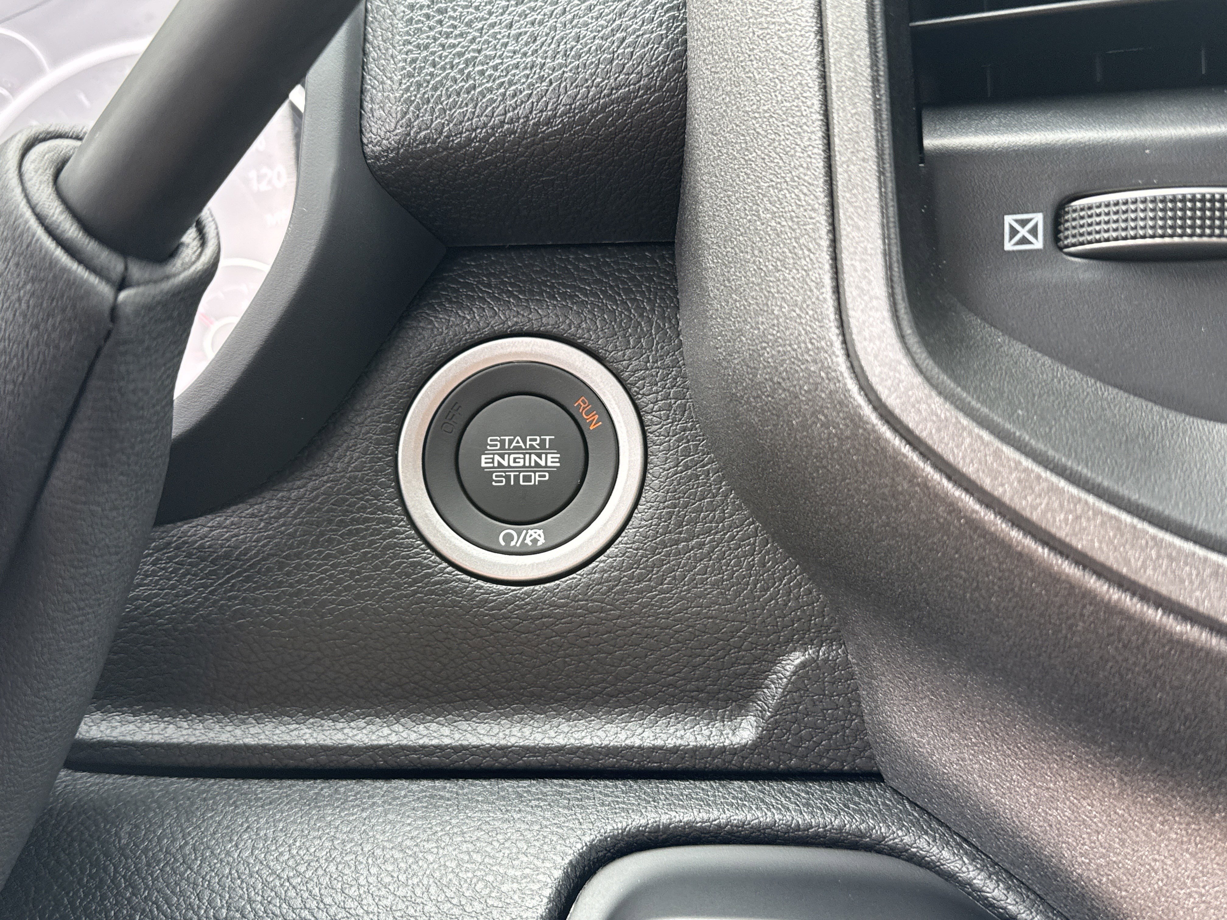 New 2026 RAM 4500 Tradesman AWD/4WD image 37