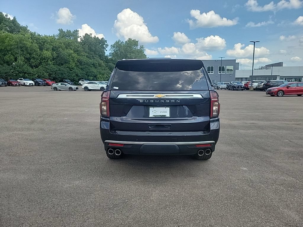 Used 2023 Chevrolet Suburban High Country AWD/4WD image 16