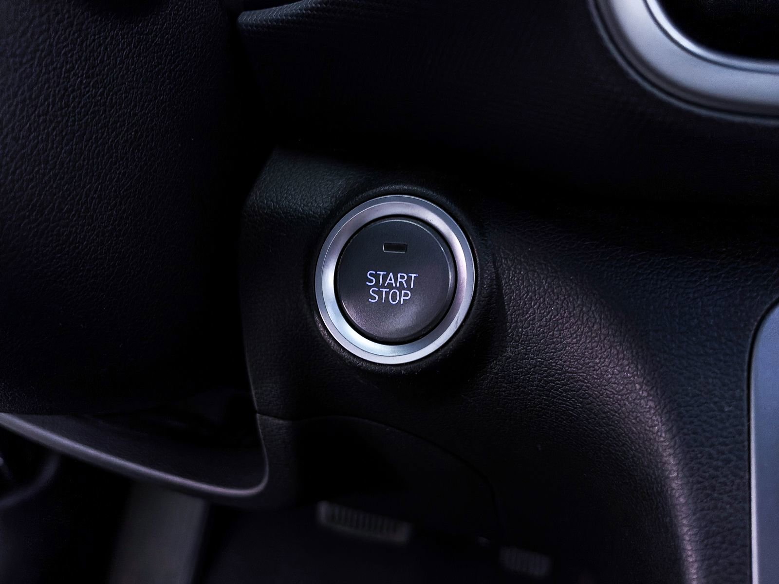 Used 2023 Hyundai Kona SEL FWD image 27