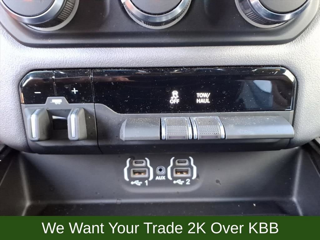 Used 2022 RAM 1500 Big Horn image 18