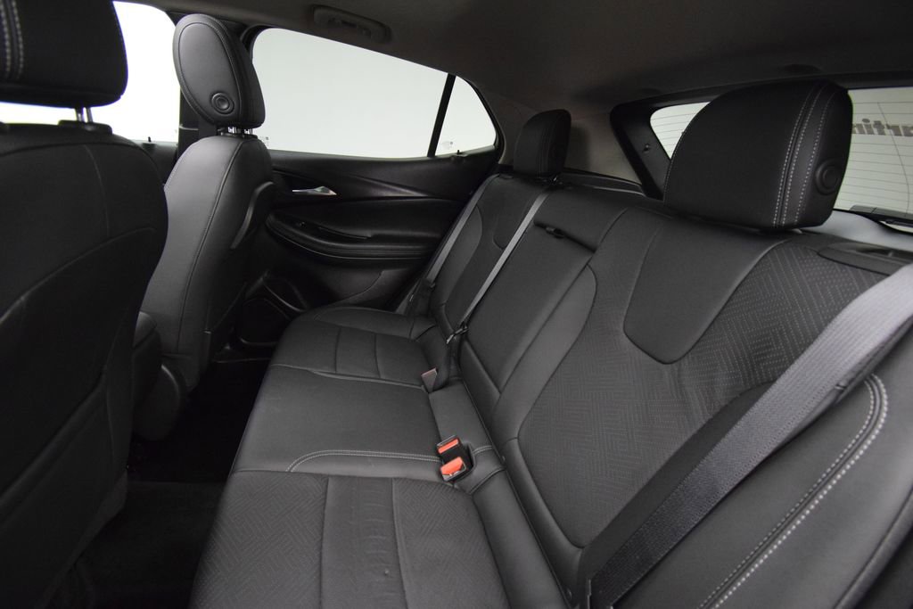 Used 2022 Buick Encore GX Essence w/ Experience Buick Package AWD/4WD image 23