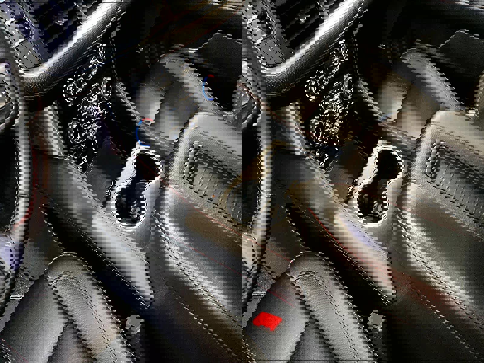 Used 2024 Chevrolet Suburban RST w/ Luxury Package image 21