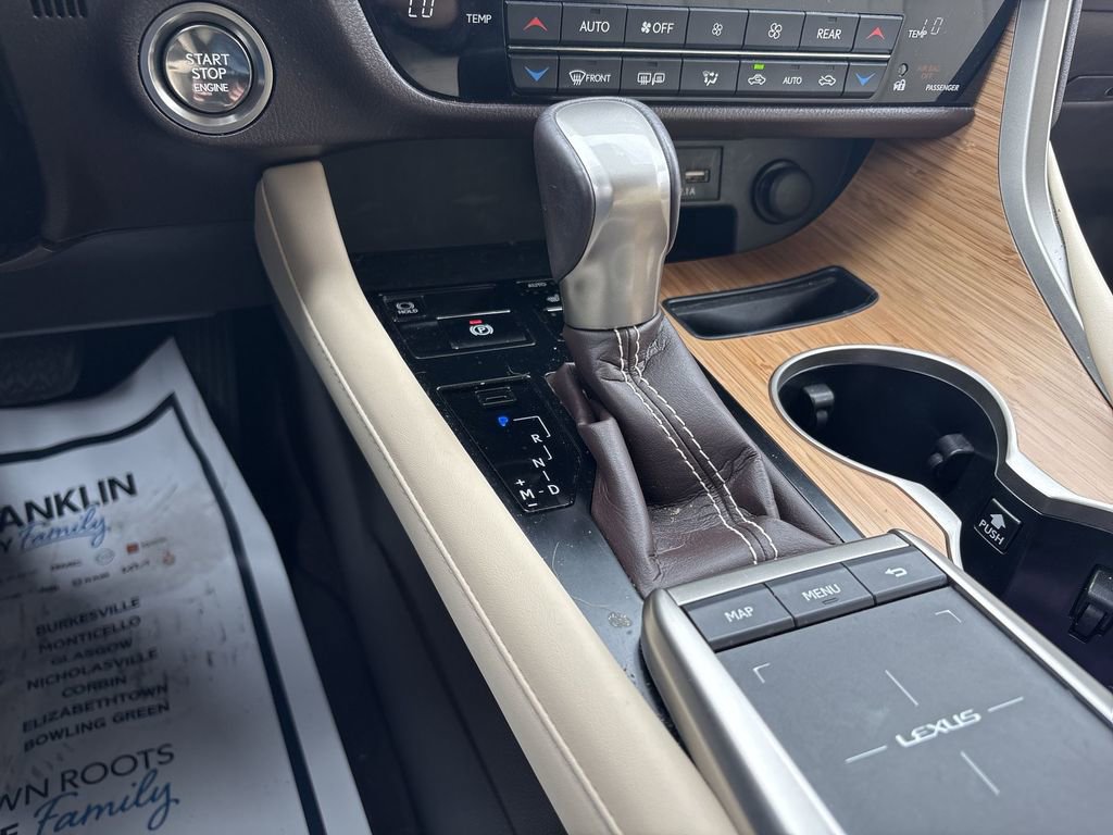 Used 2020 Lexus RX 350L Premium w/ Premium Package image 21