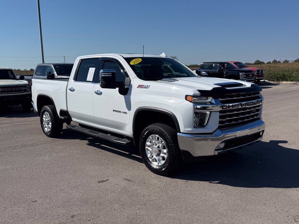 Used 2021 Chevrolet Silverado 2500 LTZ w/ LTZ Convenience Package AWD/4WD image 2