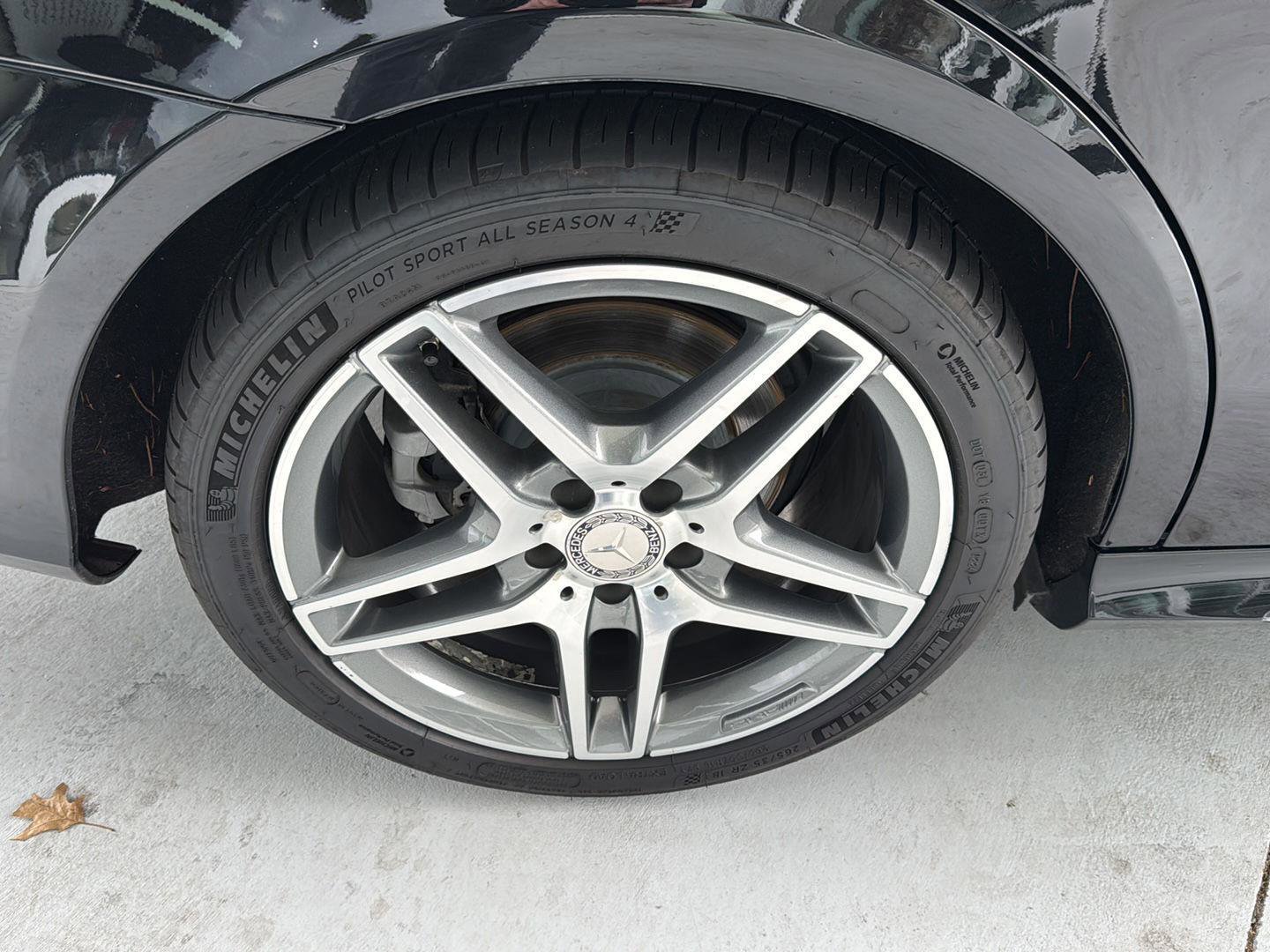 Used 2016 Mercedes-Benz E 400 E 400 image 35