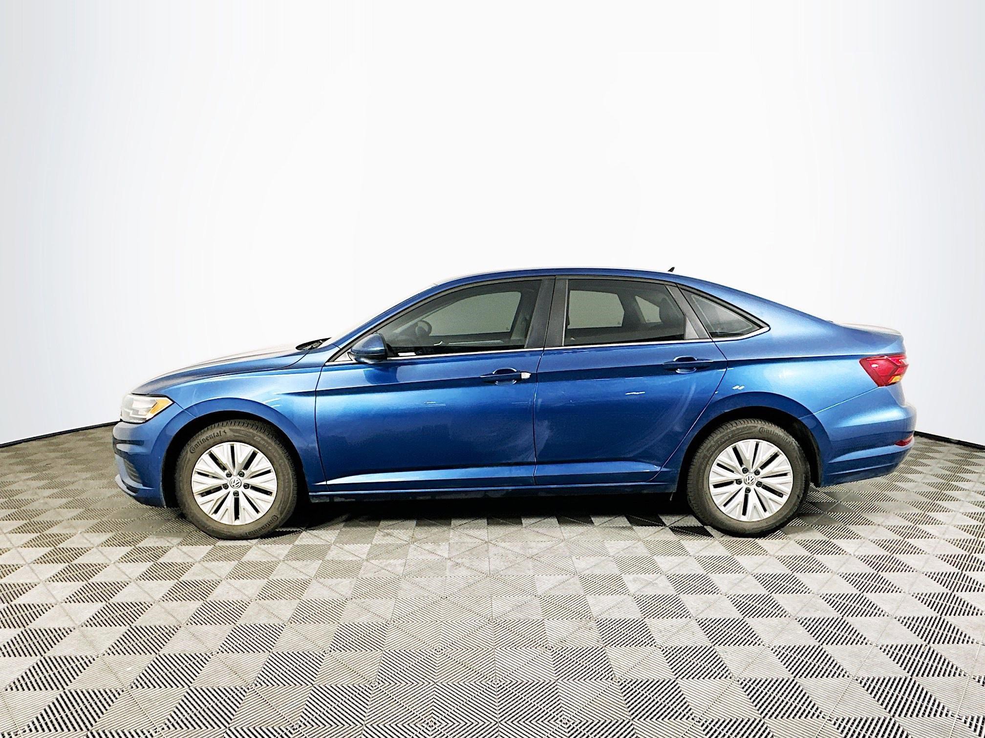 Used 2019 Volkswagen Jetta S image 4