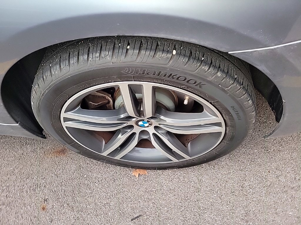Used 2021 BMW 530i RWD image 5