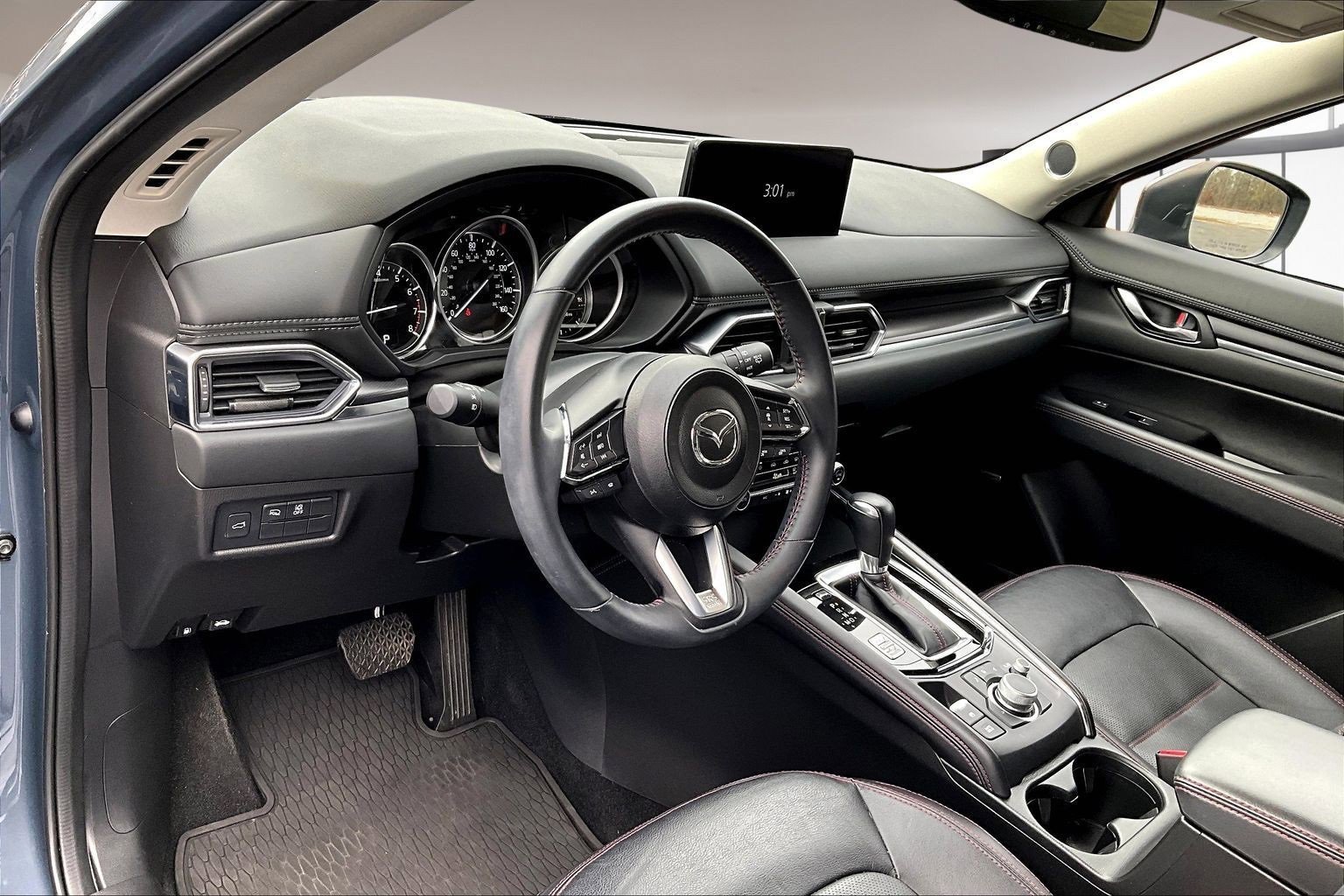 Used 2023 MAZDA CX-5 Carbon Edition image 17