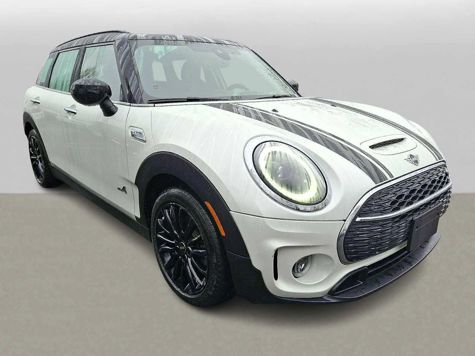 Certified 2023 MINI Cooper Clubman S image 3