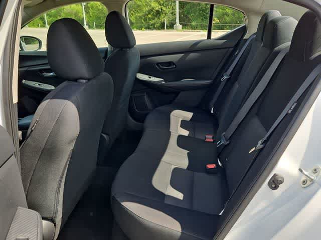 Used 2024 Nissan Sentra SV FWD image 16