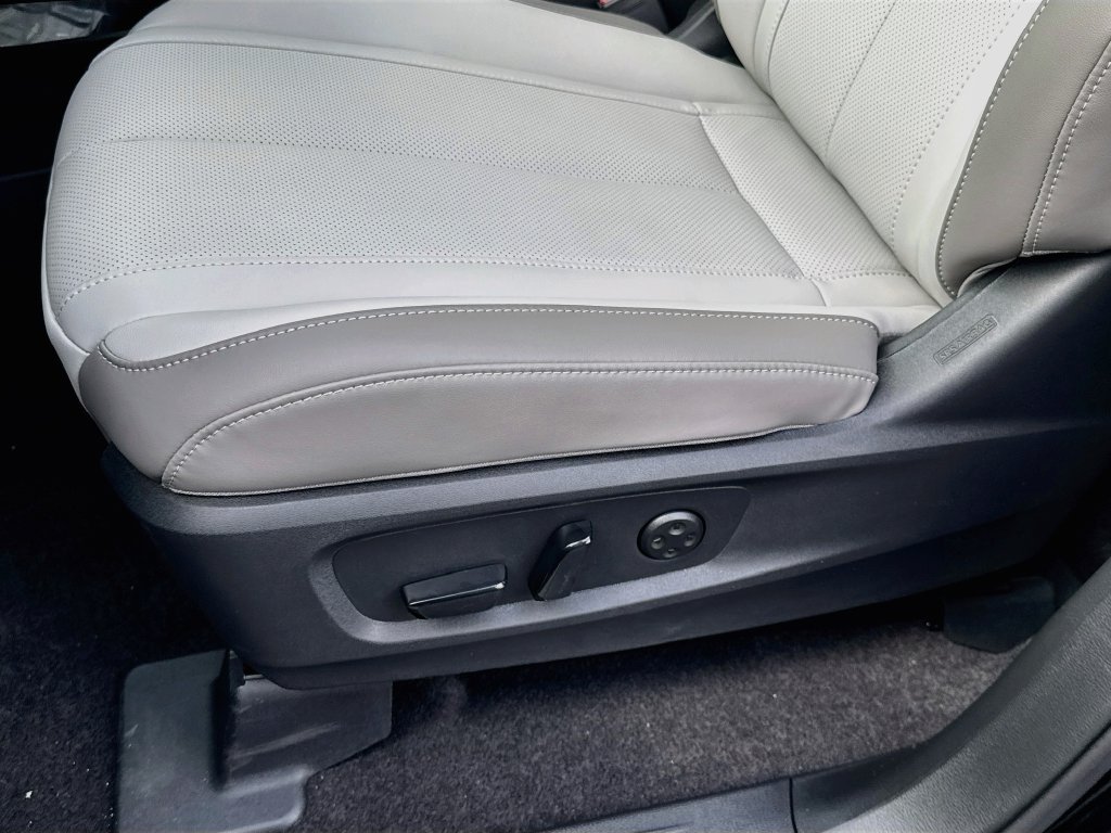 New 2027 INFINITI QX60 Luxe w/ Cargo Package FWD image 20