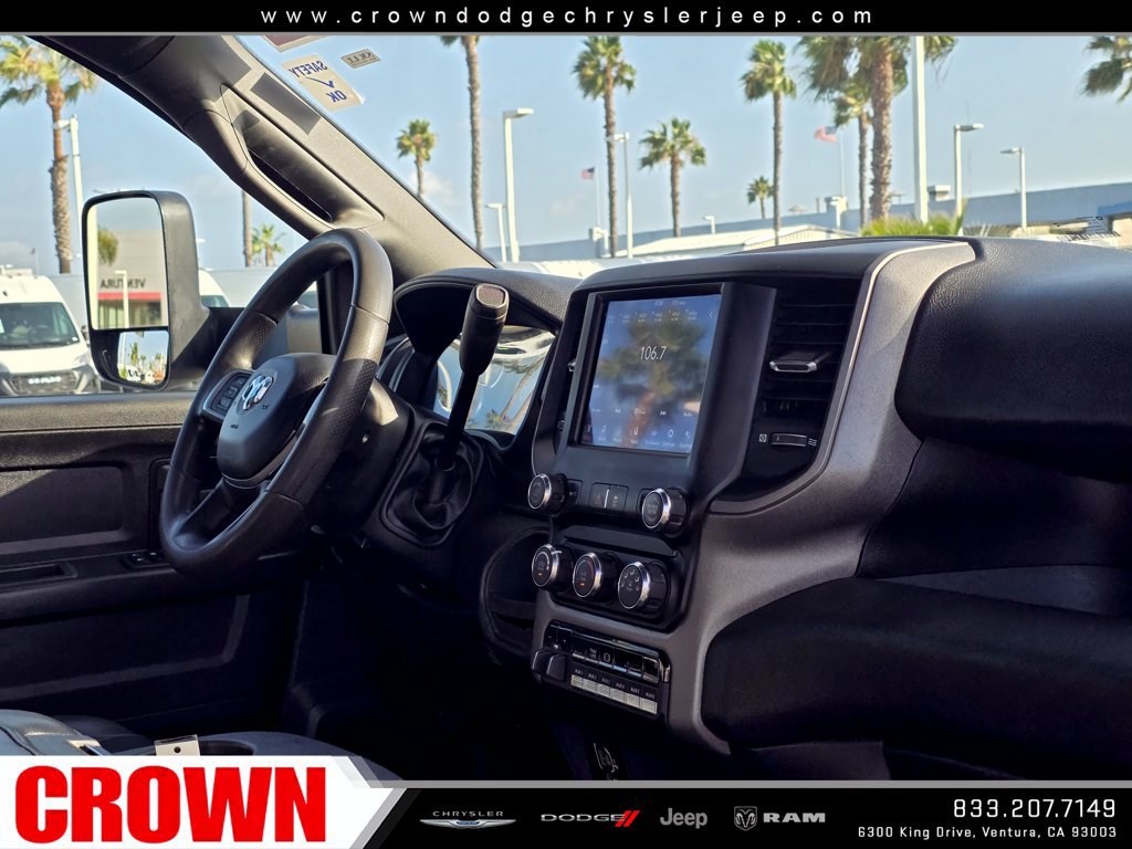 Used 2021 RAM 4500 Tradesman w/ Chrome Appearance Group AWD/4WD image 13