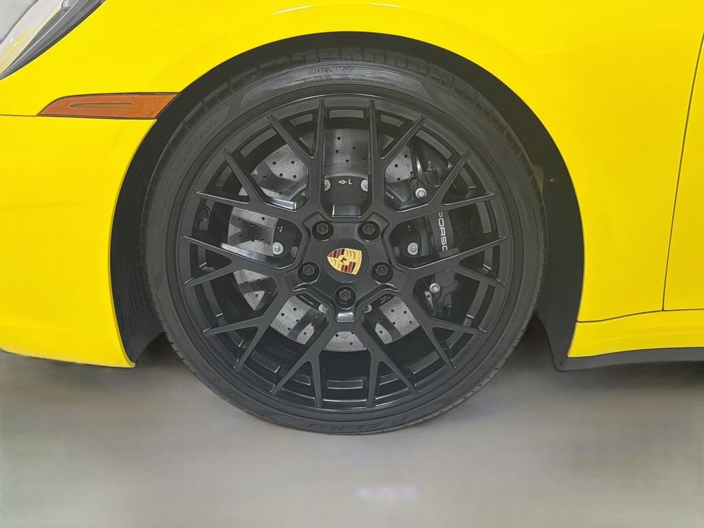 Certified 2023 Porsche 911 Carrera GTS RWD image 31