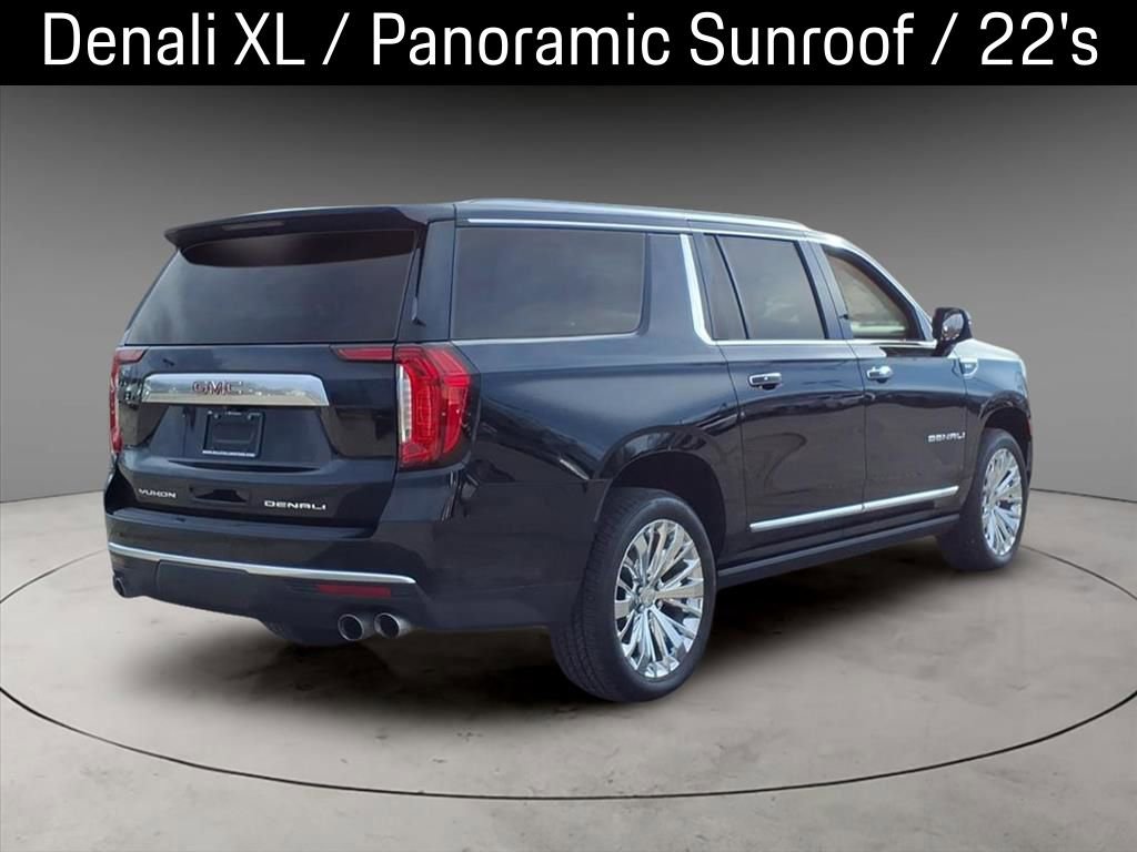 Used 2022 GMC Yukon XL Denali image 9