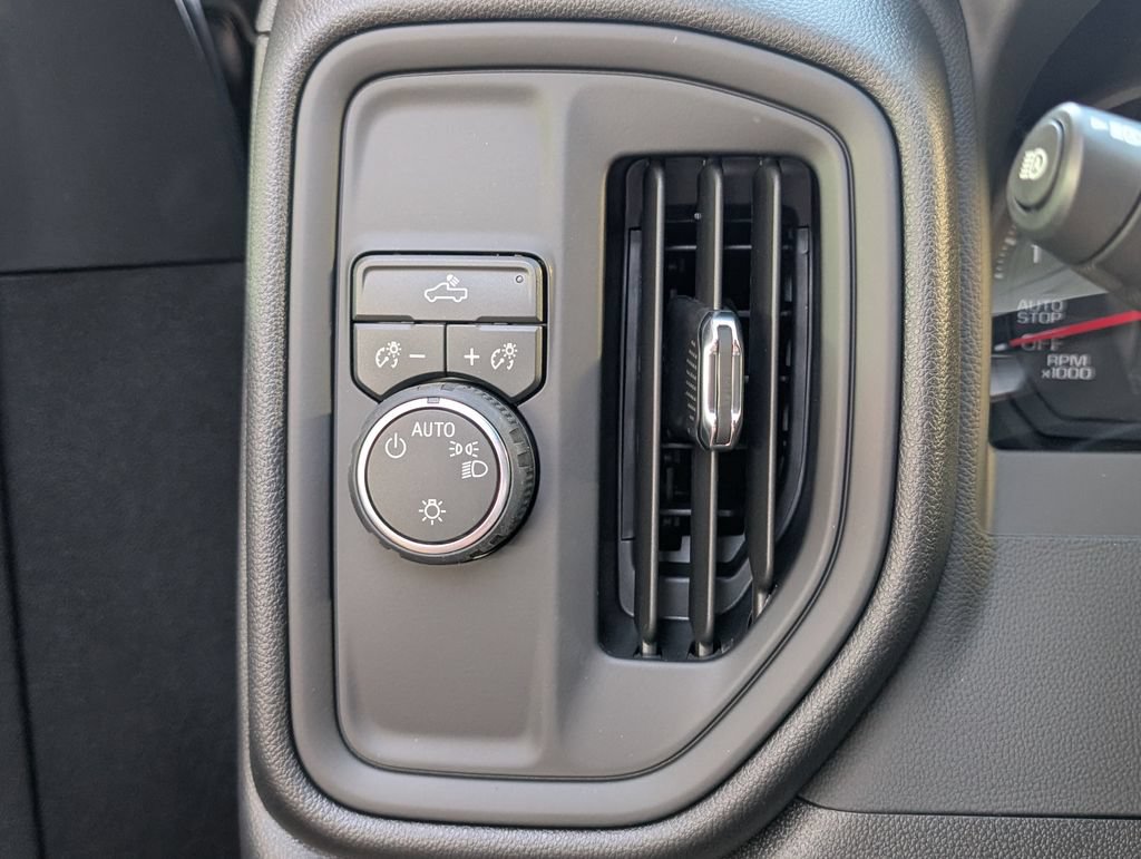 New 2026 Chevrolet Silverado 1500 Custom w/ LPO, Dark Essentials Package RWD image 14