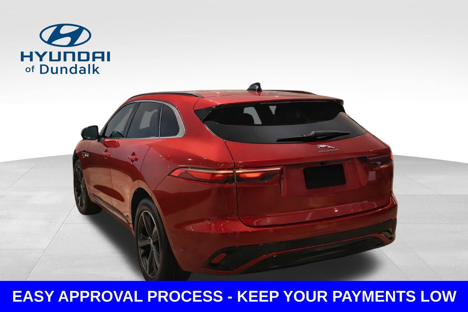 Used 2024 Jaguar F-PACE R-Dynamic S image 5