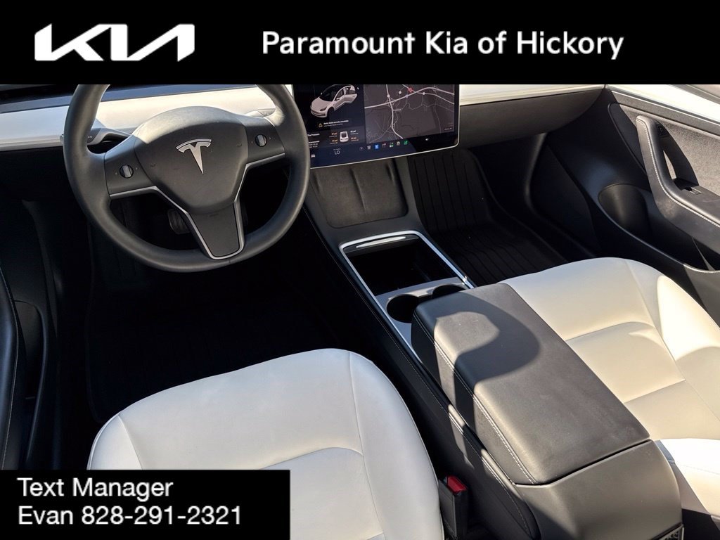 Used 2022 Tesla Model 3 Long Range AWD/4WD image 17