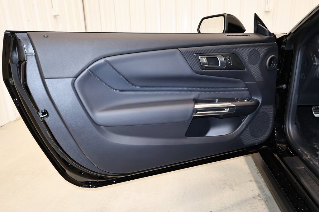 New 2026 Ford Mustang GT Premium w/ GT Performance Package image 9