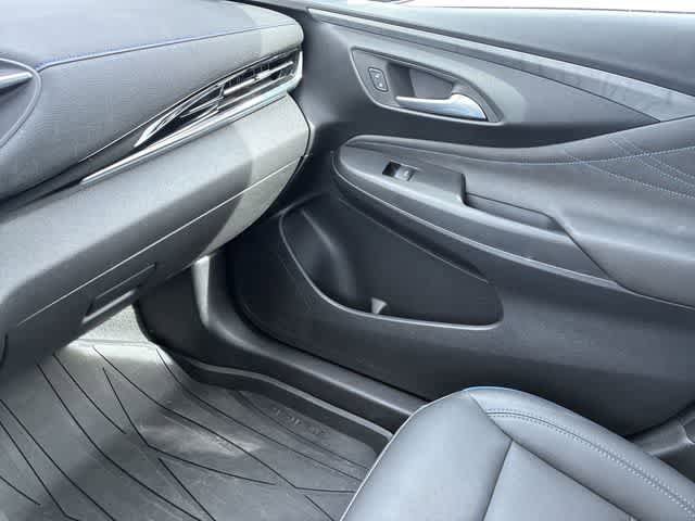 Used 2026 Buick Envista Sport Touring w/ Convenience II Package FWD image 31