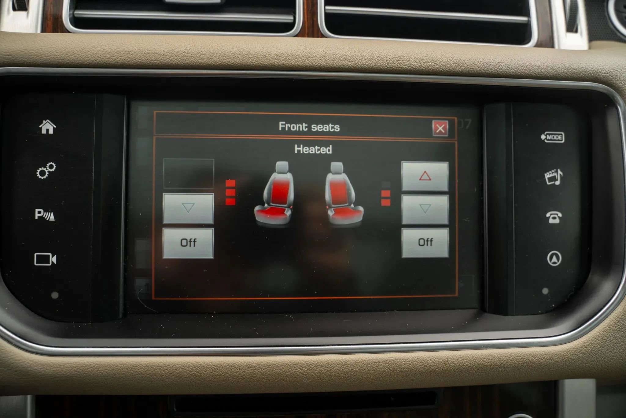 Used 2016 Land Rover Range Rover image 26