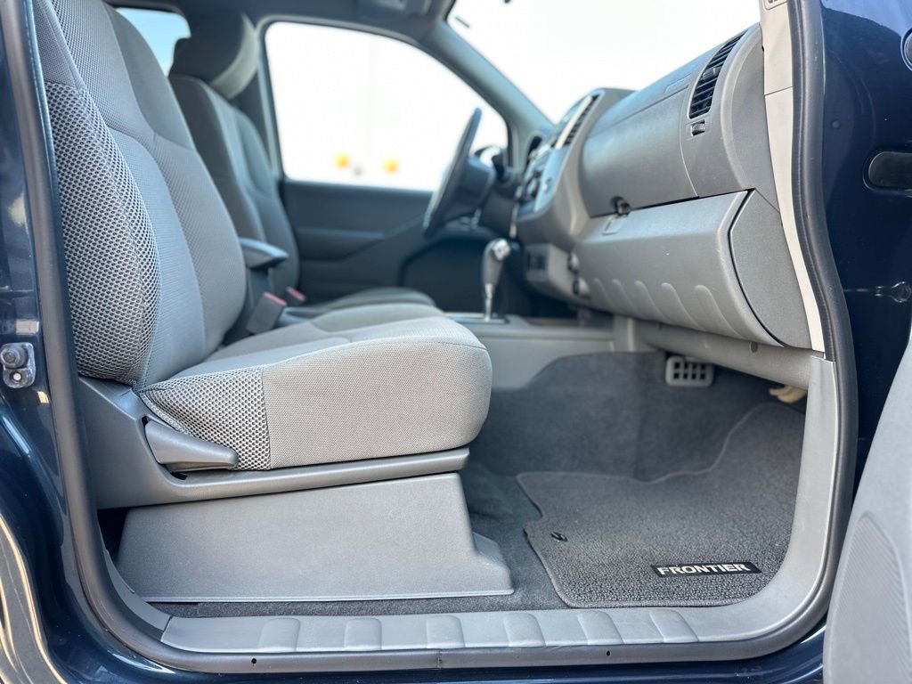 Used 2018 Nissan Frontier SV w/ Value Truck Package image 21