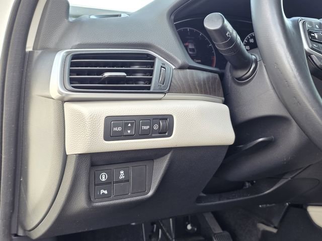 Used 2019 Honda Accord Touring image 18