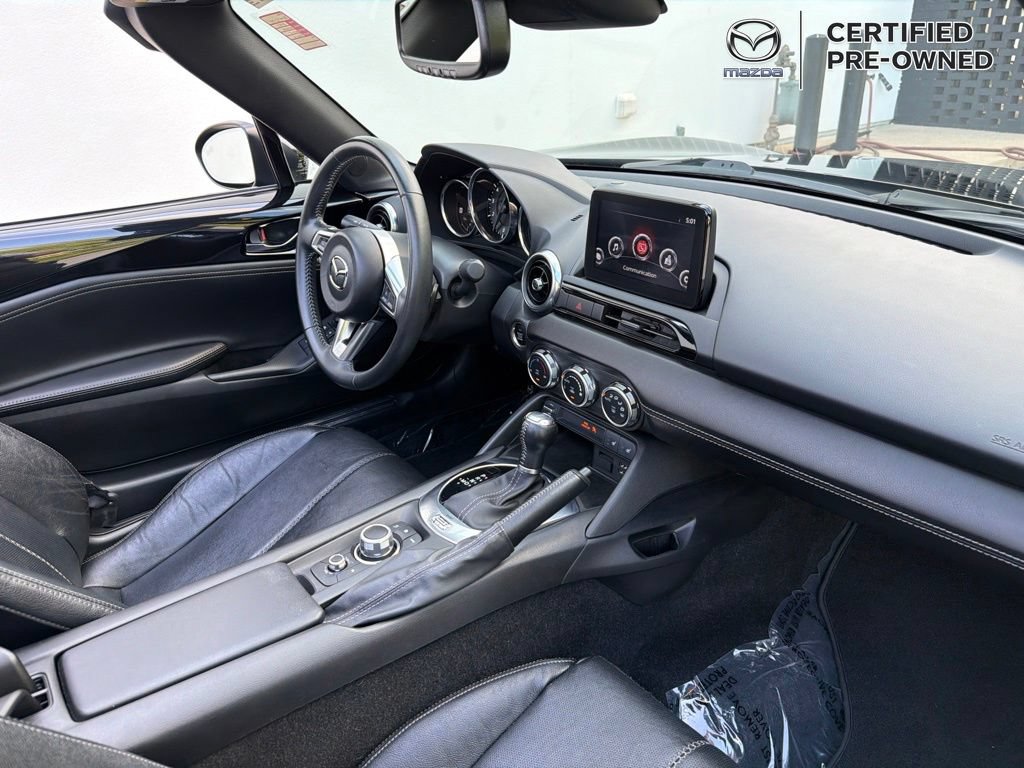 Used 2022 MAZDA MX-5 Miata RF Grand Touring RWD image 25