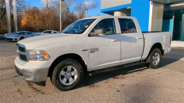 Used 2022 RAM 1500 Classic SLT w/ Electronics Convenience Group image 4