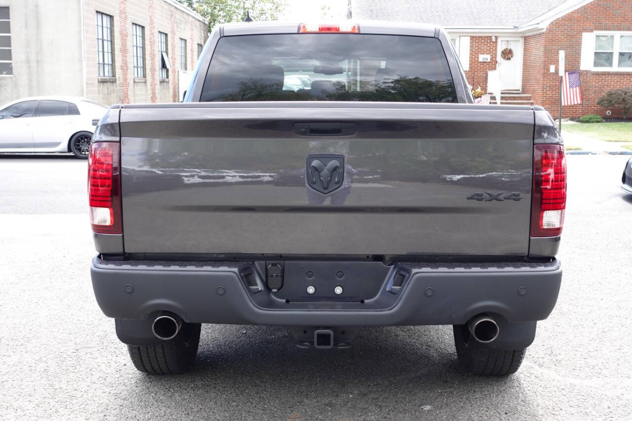 Used 2023 RAM 1500 Classic Warlock image 9