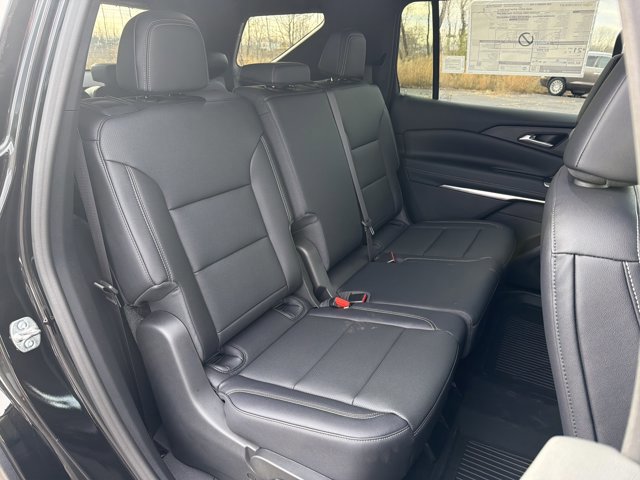 New 2026 Chevrolet Traverse LT w/ Driver Confidence Package image 28