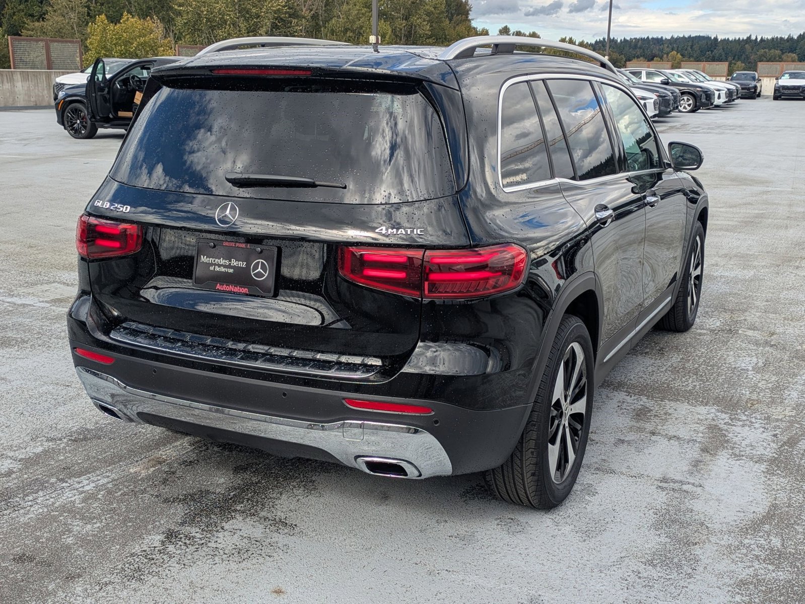 Certified 2026 Mercedes-Benz GLB 250 4MATIC image 5