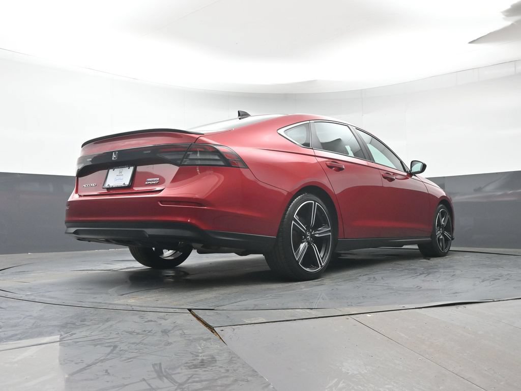 Used 2023 Honda Accord Sport image 29