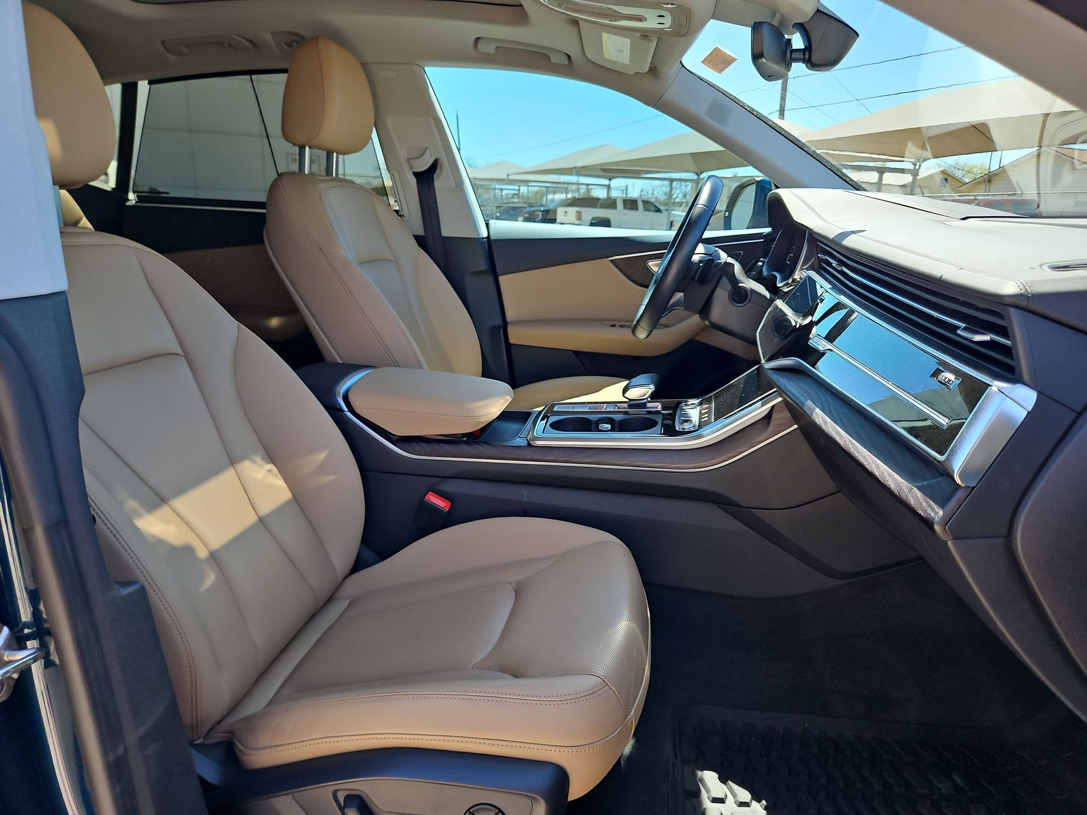 Used 2021 Audi Q8 Prestige w/ Prestige Package AWD/4WD image 30