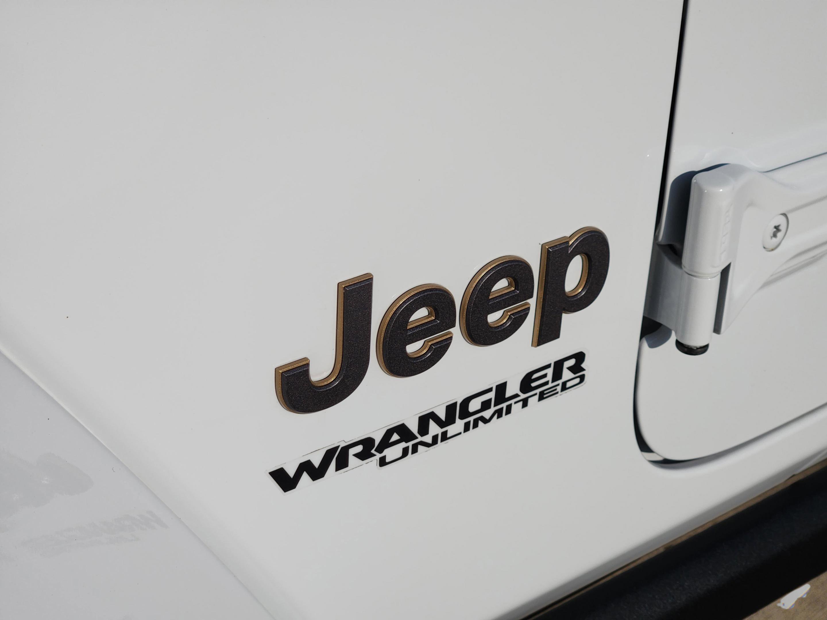 Used 2021 Jeep Wrangler Unlimited Rubicon w/ Dual Top Group image 36