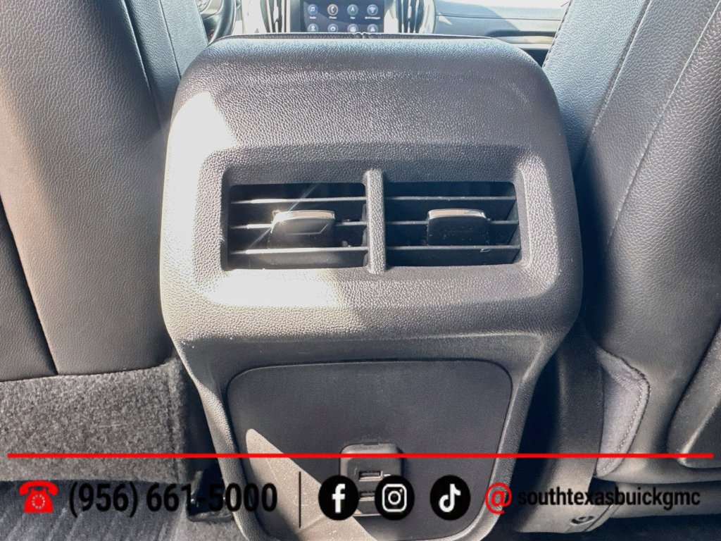 Used 2022 GMC Terrain SLT w/ Infotainment Package II FWD image 22