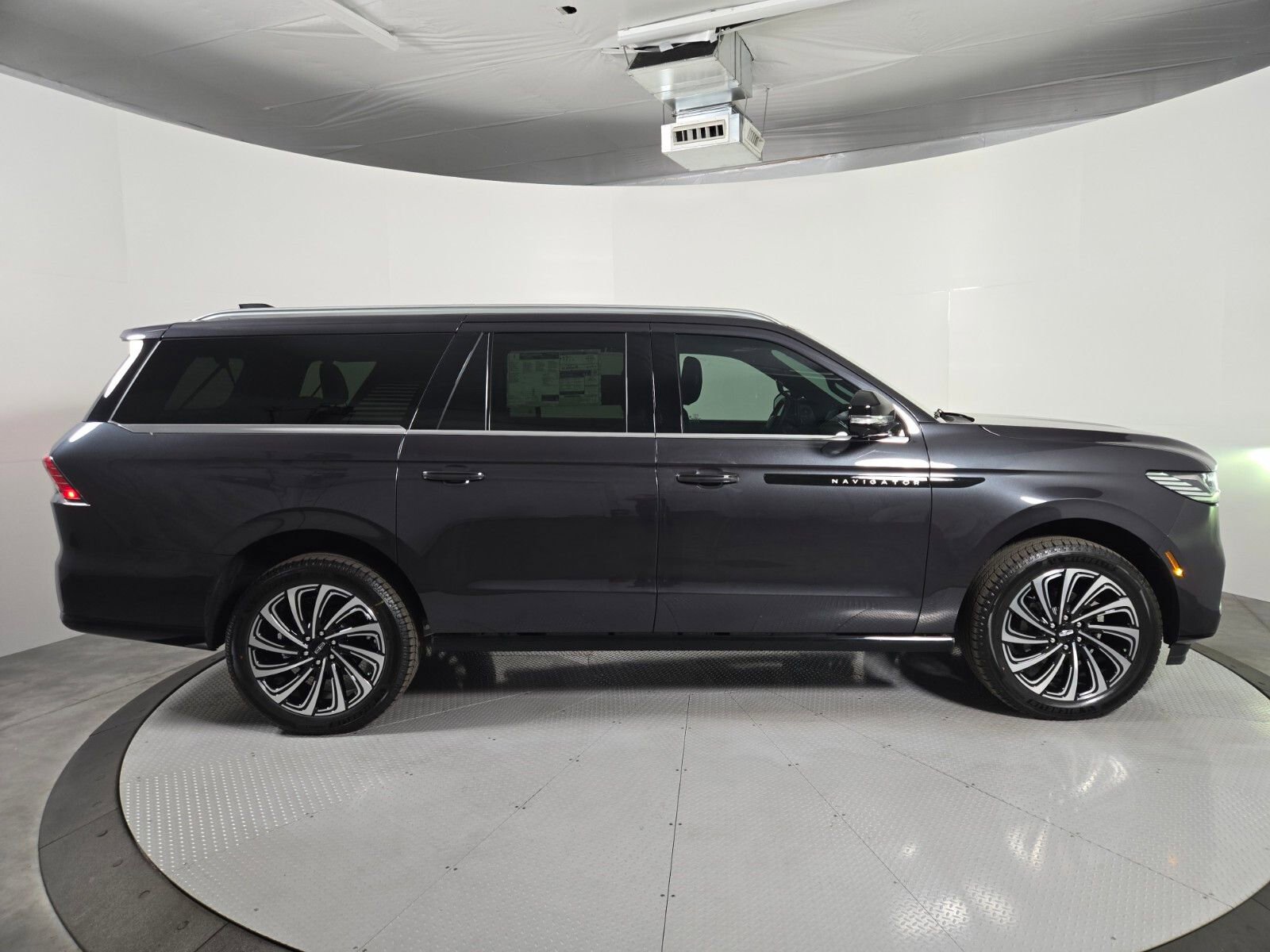 New 2026 Lincoln Navigator L Black Label image 3