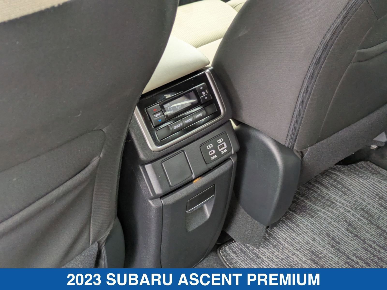 Certified 2023 Subaru Ascent Premium w/ Convenience Package image 31