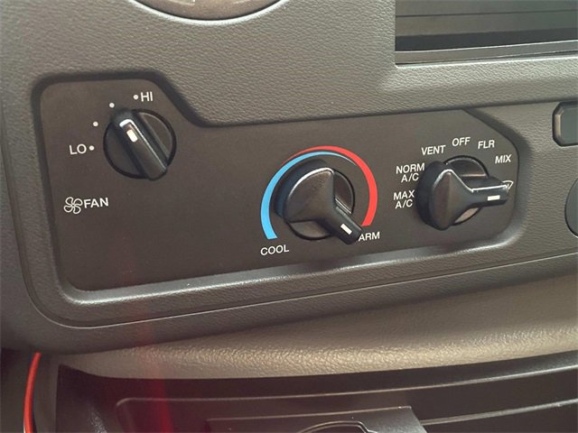 Used 2024 Ford E-350 and Econoline 350 Super Duty w/ Power Windows & Locks Group image 23