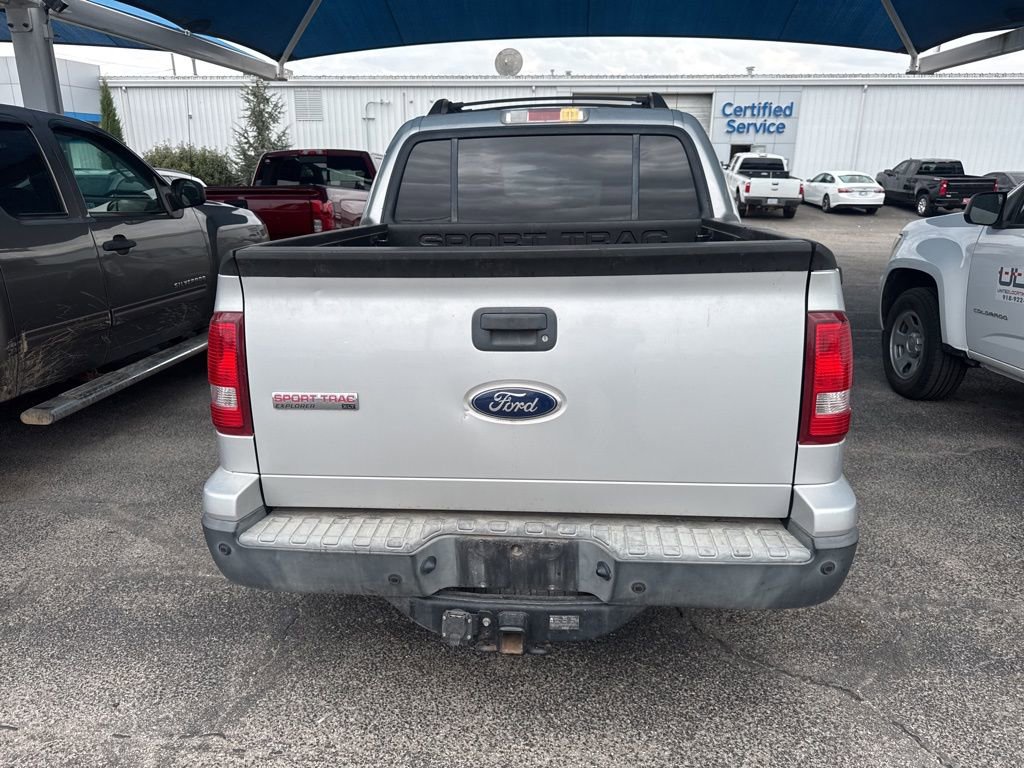 Used 2010 Ford Explorer Sport Trac XLT image 5