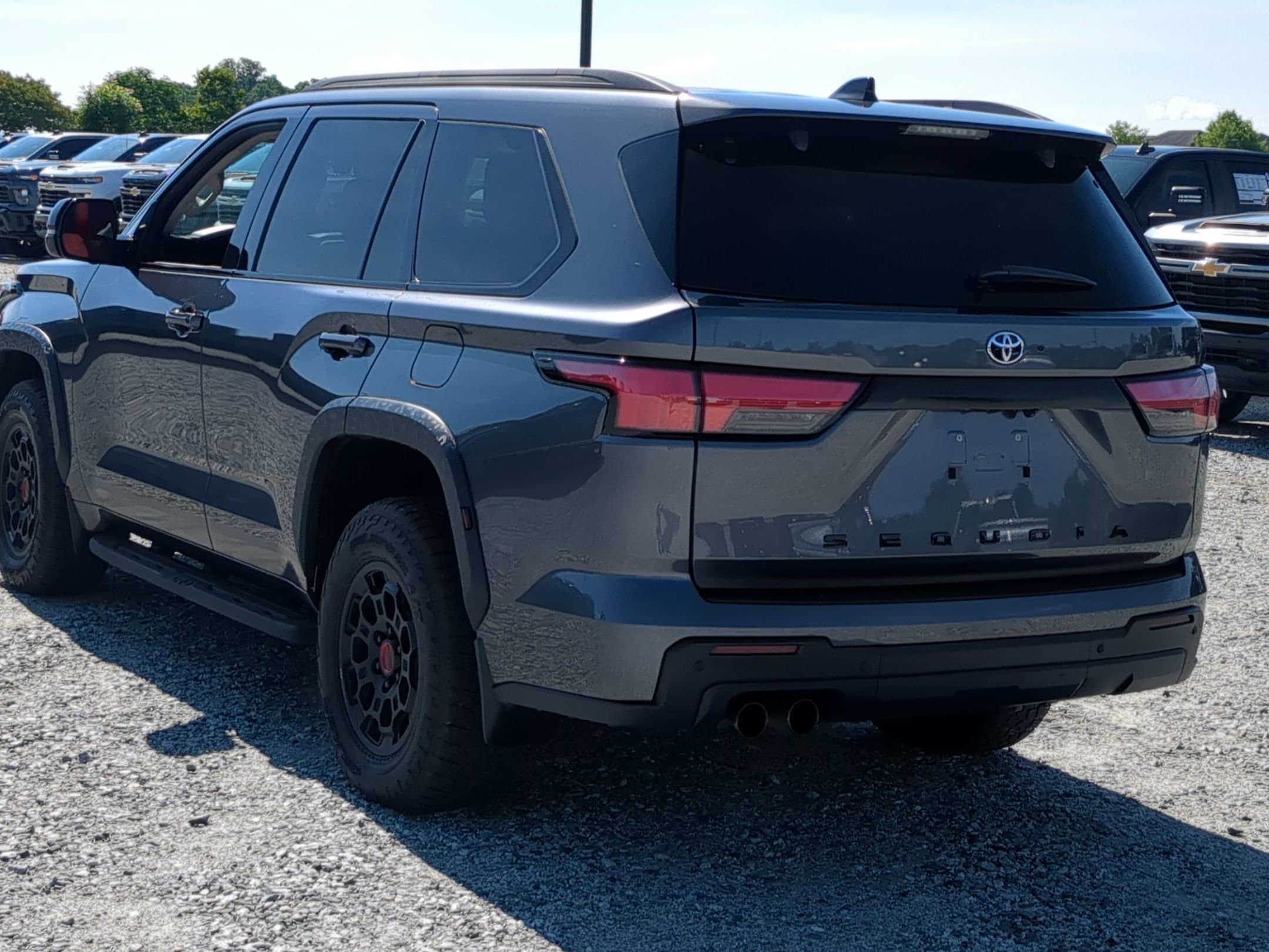 Used 2023 Toyota Sequoia TRD Pro AWD/4WD image 8