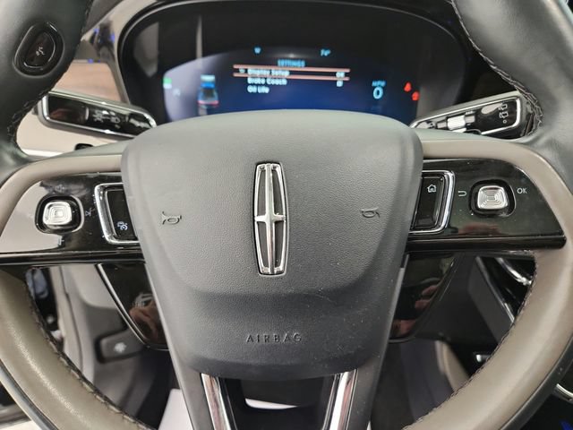 Used 2023 Lincoln Corsair Reserve w/ Equipment Group 201A AWD/4WD image 16