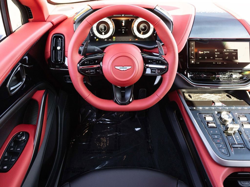 New 2026 Aston Martin DBX 707 image 43