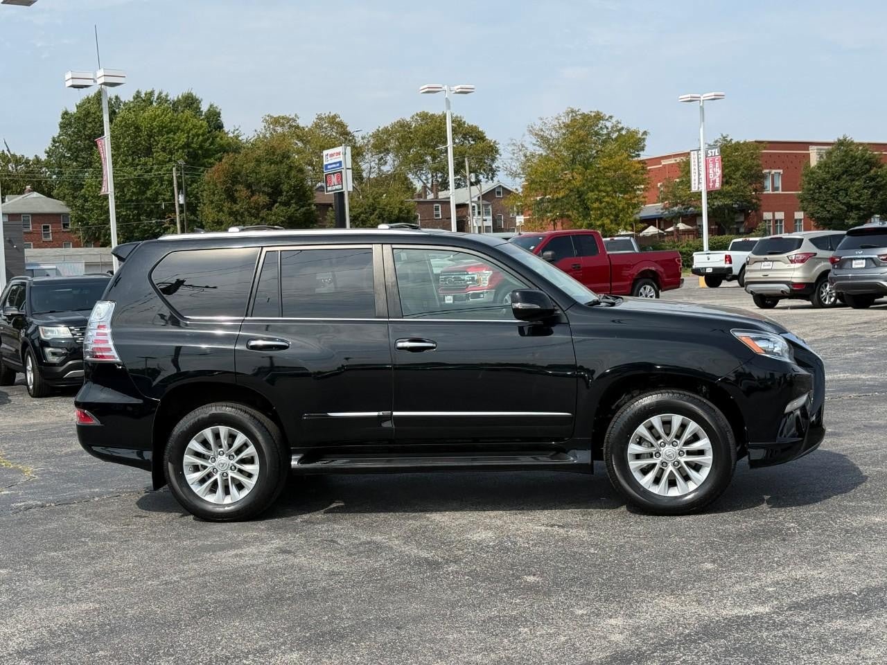 Used 2016 Lexus GX 460 w/ Premium Package AWD/4WD image 5