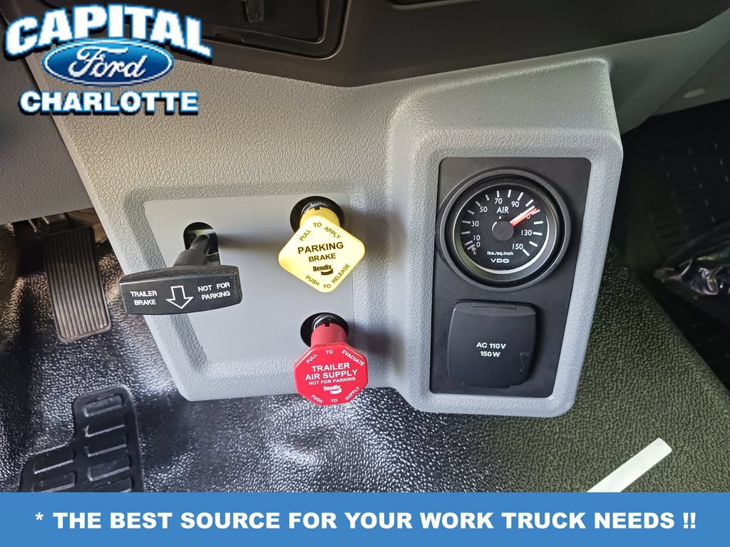 New 2027 Ford F750 2WD Regular Cab Super Duty image 21