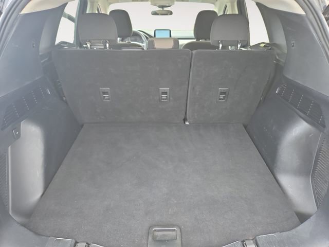 Used 2022 Ford Escape SE image 32