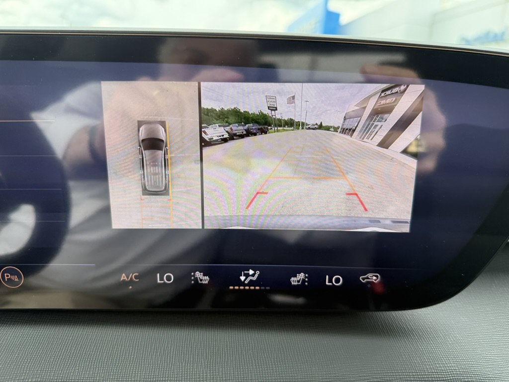 New 2026 Buick Enclave Sport Touring w/ Power Package FWD image 22