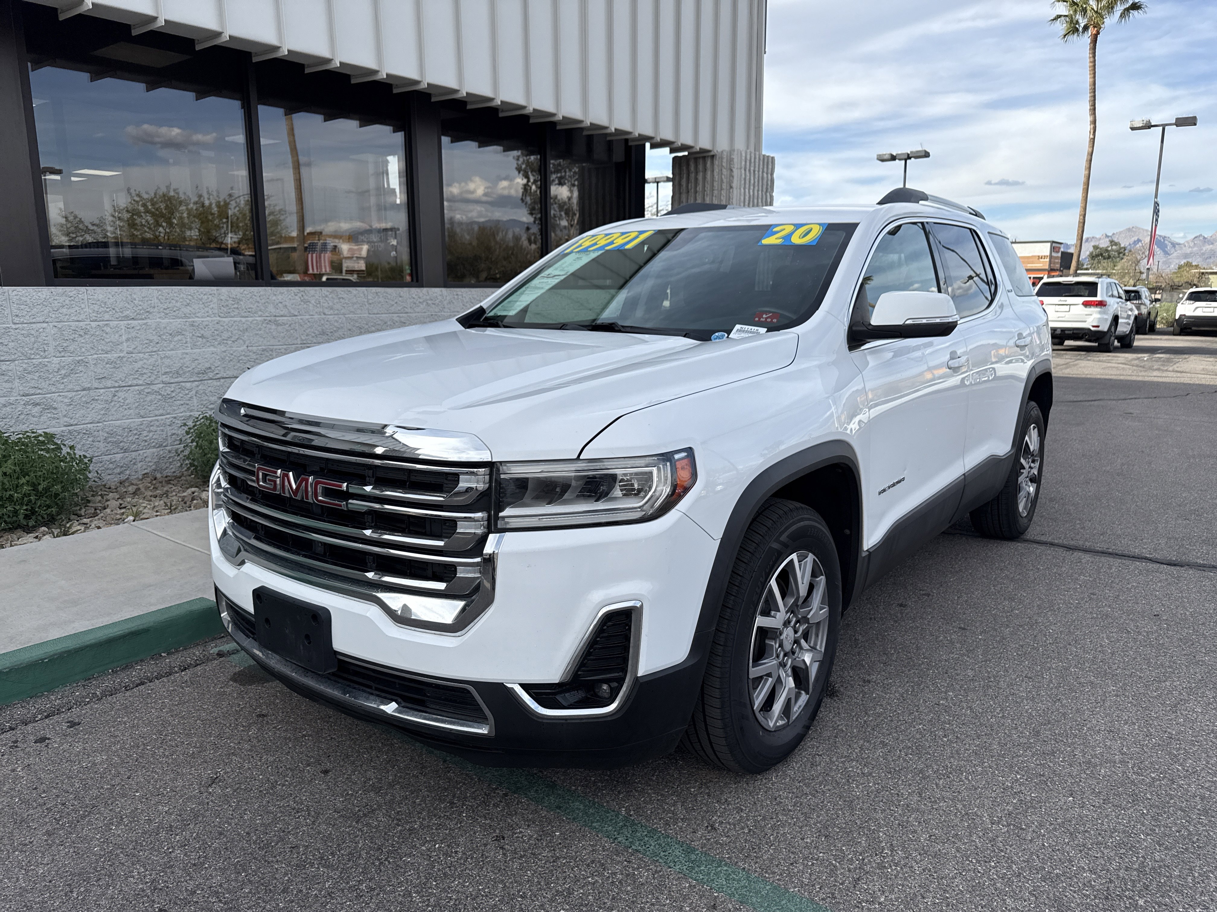 Used 2020 GMC Acadia SLT image 11